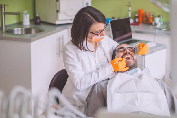 Best Emergency Denture Repair in New London, CT